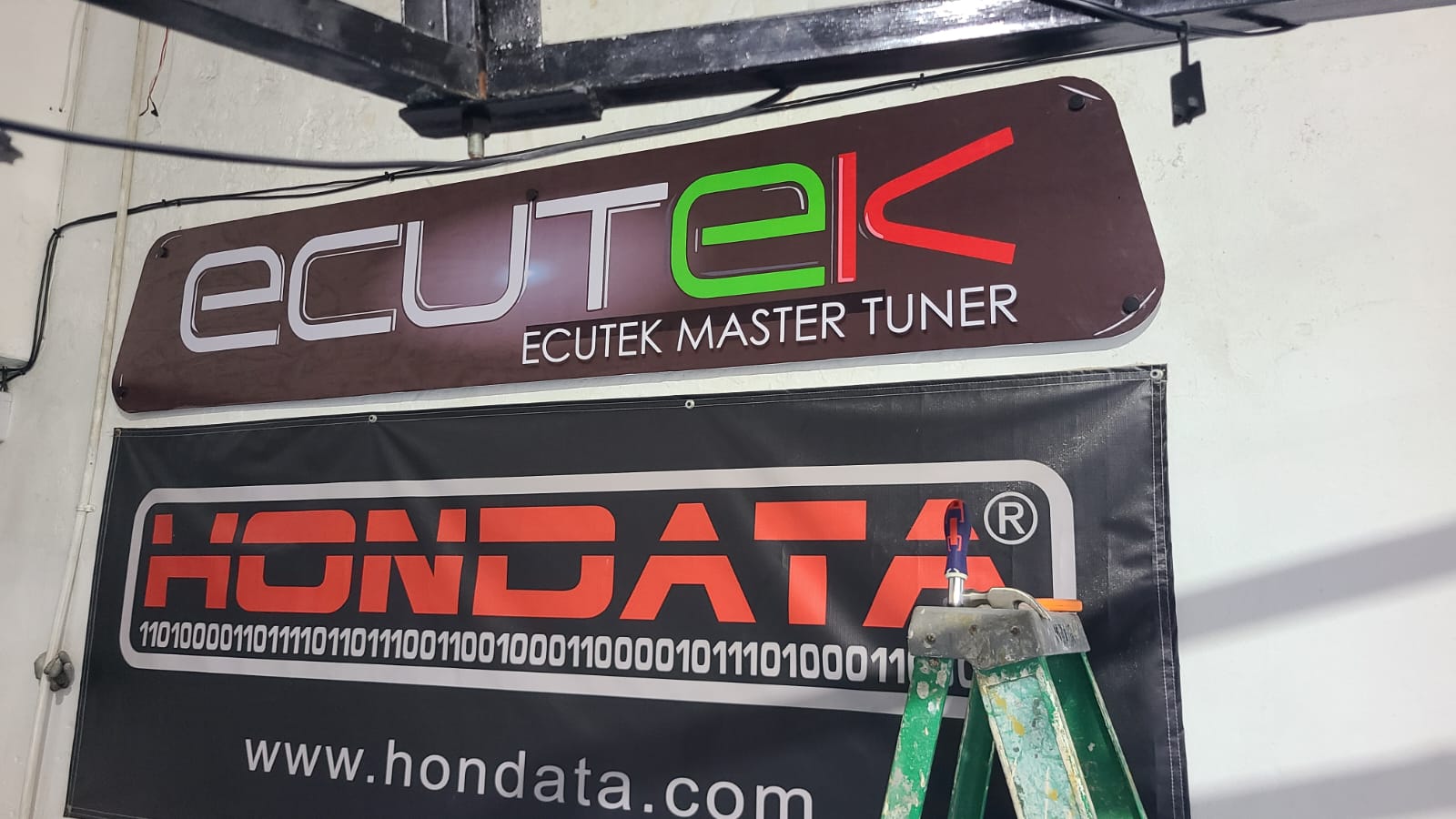Ecutek &middot; Hondata